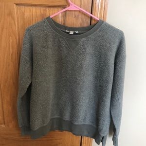 AMERICAN EAGLE fuzzy sweatshirt sweater